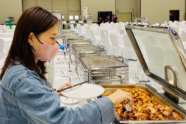 客户端的食材餐饮电脑怎样添加菜品